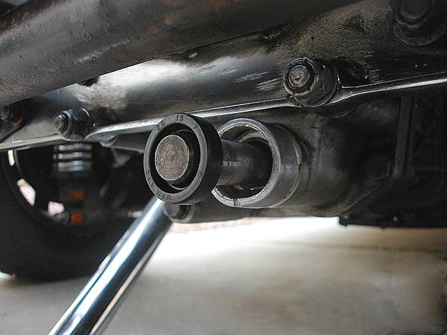 Keep it squared when pressing in